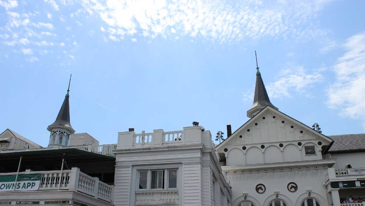 Churchill Downs hosting job fair for Kentucky Derby, Spring Meet