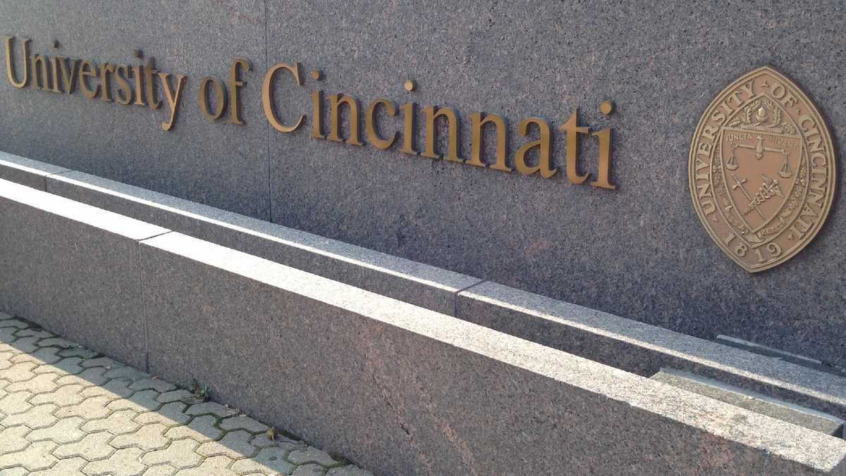 University of Cincinnati opens with record enrollment