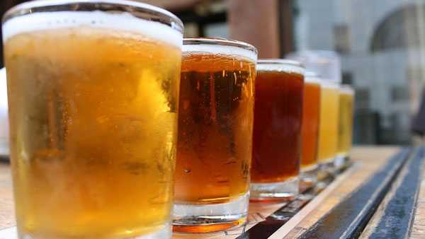Annual ugly sweater bar crawl returns to Cincinnati this weekend - Vimarsana News