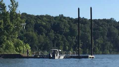2 kayakers return safe after all-night search at East Fork Lake