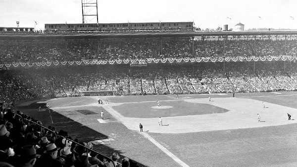 Cincinnati Reds - A tip of the cap to Crosley Field, home