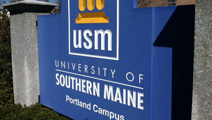 University of Southern Maine sign