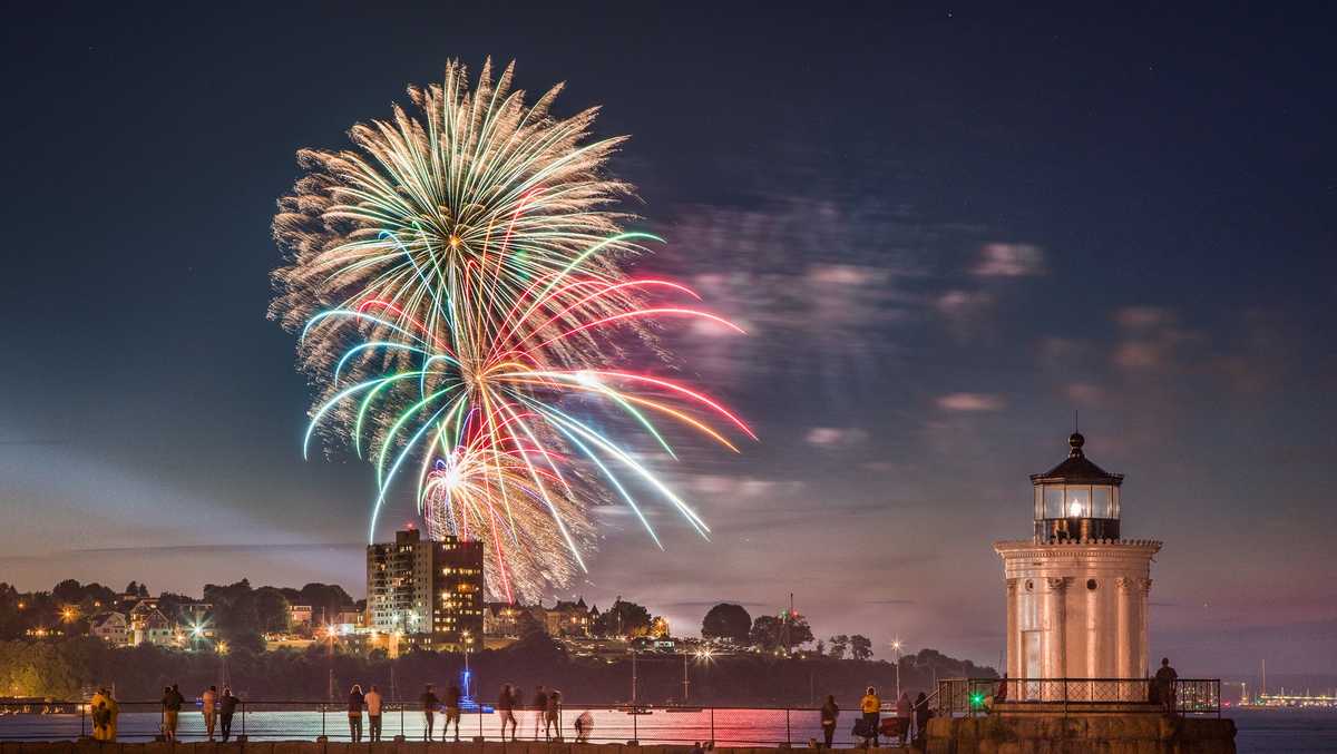 4th of July Find out where you can see fireworks in Maine