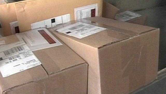 Maine police offer tips as package thefts increase - Vimarsana News