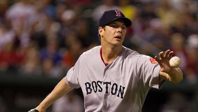Former Red Sox pitcher Rich Hill will reportedly sign with