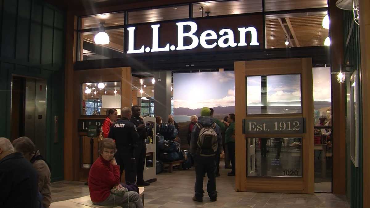 LL Bean poised to open 1st store in Canada