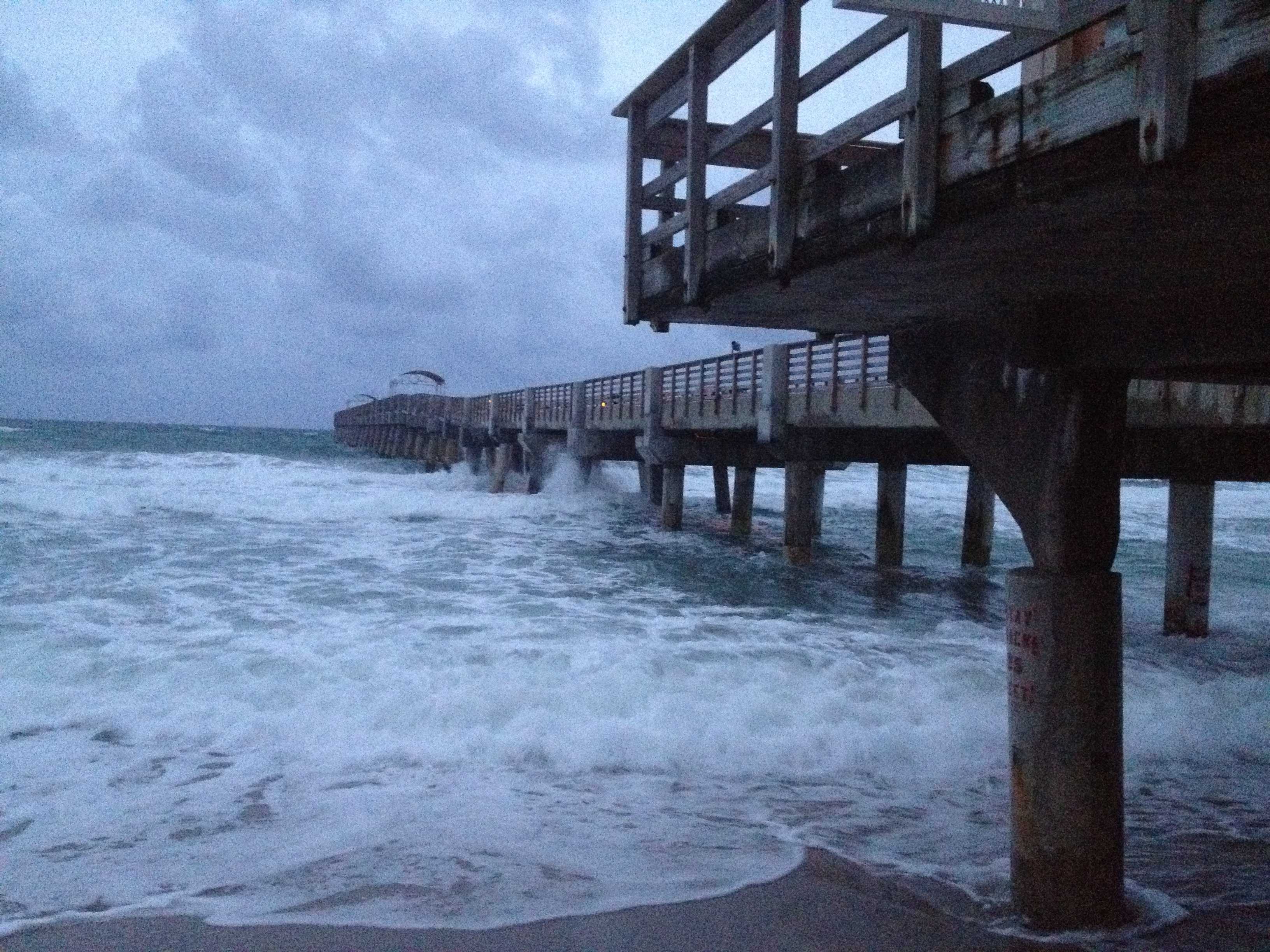 Lake Worth Beach Pier to remain closed through weekend