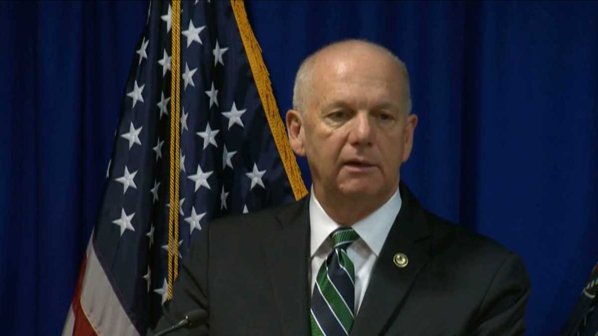 U.S. Attorney David Hickton resigns