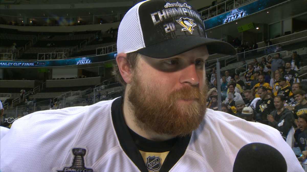 Pittsburgh Penguins star Phil Kessel vetoed trade, expected to