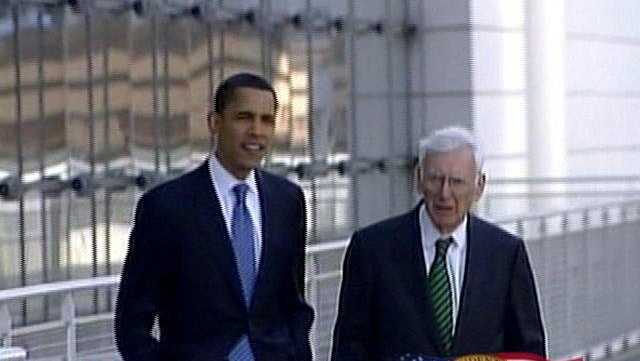 An image of Dan Rooney with then-candidate Barack Obama in 2008.