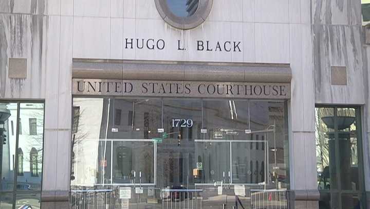 Front entrance to a federal courthouse