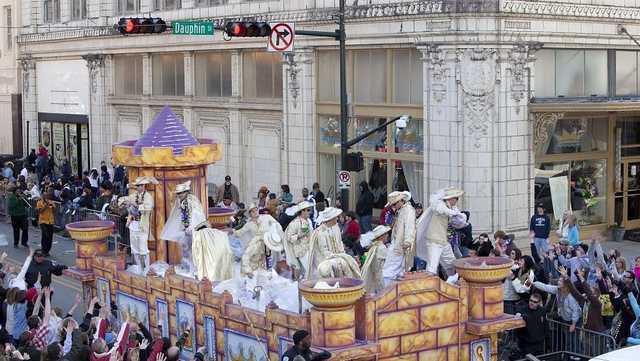 A look at the complicated, centuries old Alabama origins of Mardi Gras - Vimarsana News