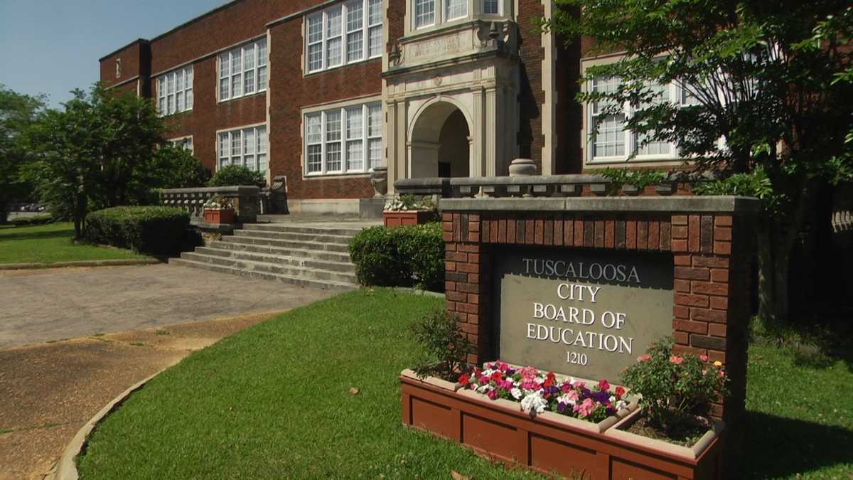 tuscaloosa-city-schools-board-approves-temporary-mask-policy