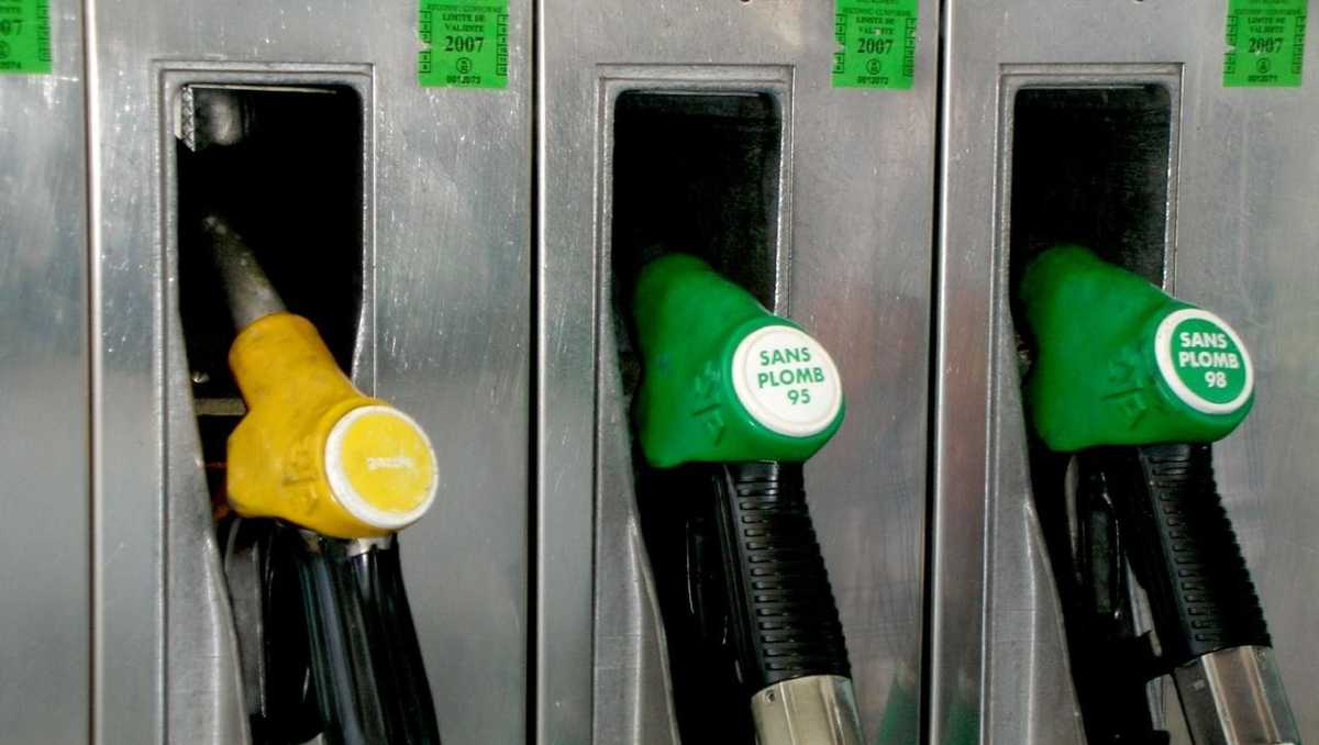 Gasoline for 1.76, Lexington gas station opens in North Carolina