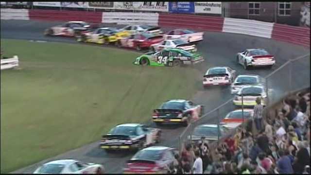 North Carolina: Bowman Gray now offering advanced ticket option to races - Vimarsana News