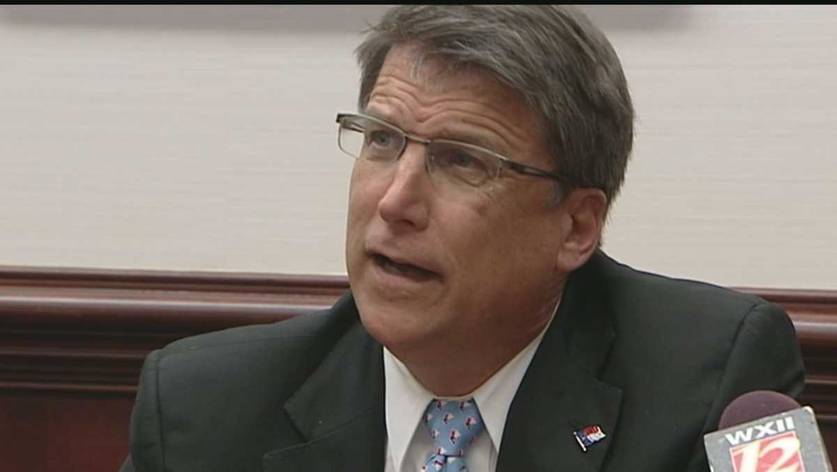 Newspaper McCrory campaign planted questions at event