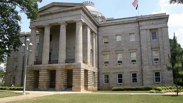 State Capitol: Bill banning books with sex descriptions passes House committee