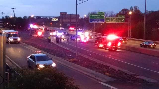 North Carolina: multi-car crash on US-52 - Vimarsana News