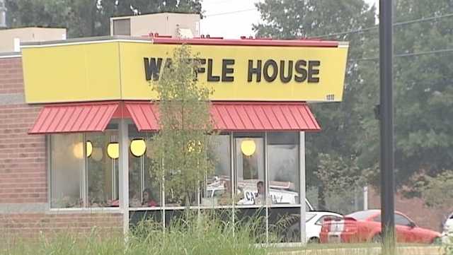 South Carolina teen arrested for stabbing people at Waffle House - Vimarsana News