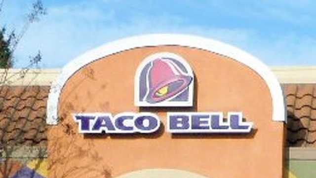 North Carolina: Woman robs Taco Bell