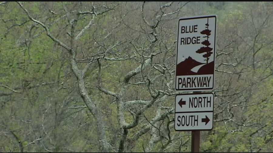 Blue Ridge Parkway signs