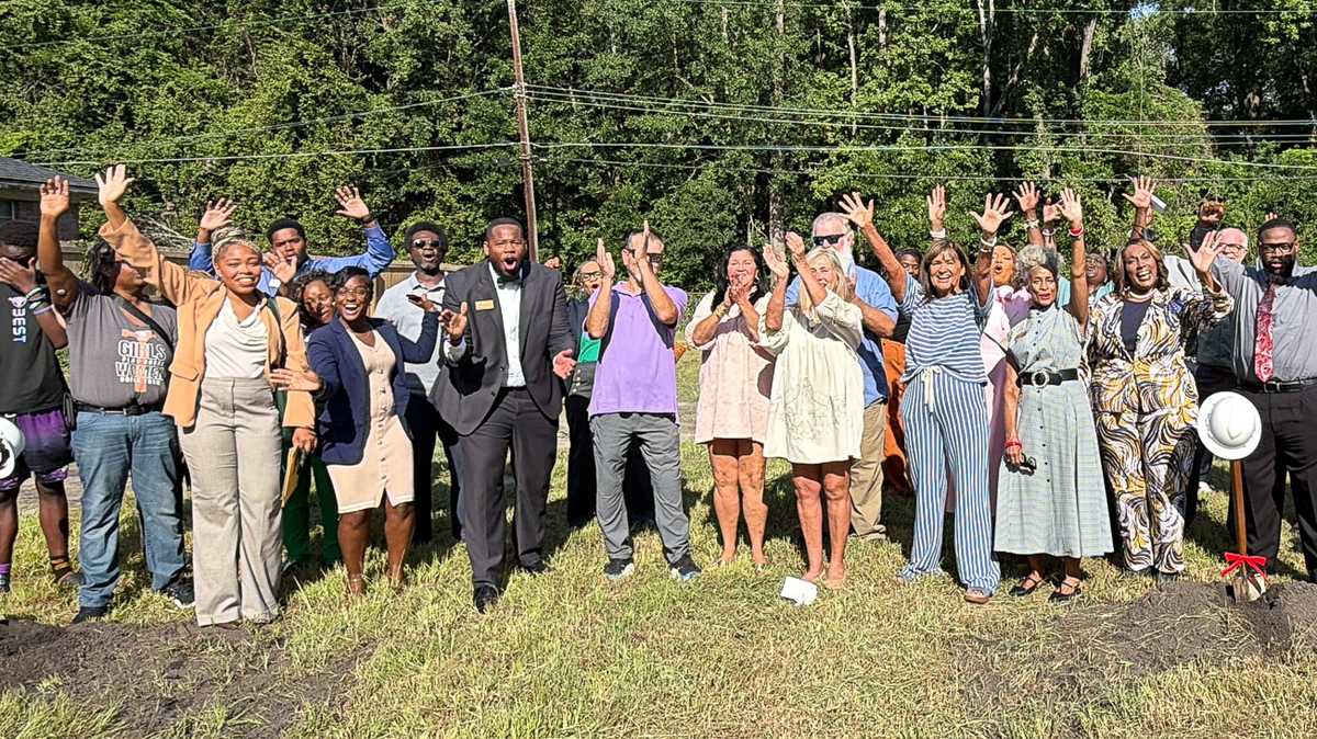 Photo Gallery: Habitat for Humanity Ground Breaking for 4011 and 4013 Walton Street