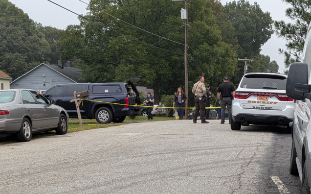 SBI agent shot while searching for man in Reidsville, officials say 7 SBI agent shot while searching for man in Reidsville, officials say