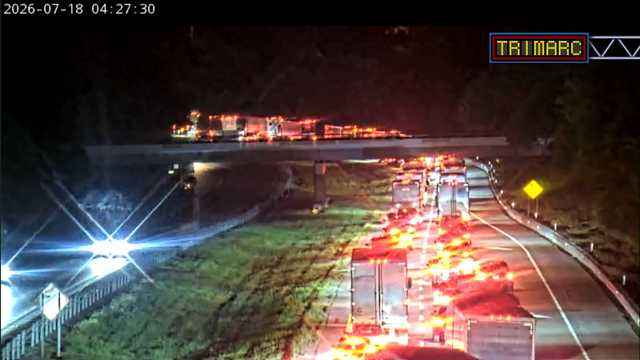 Traffic: crash blocking lanes I-71 North near I-264