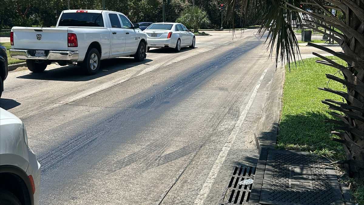 Traffic Alert: Area affected by oil spill on General De Gaulle Drive river bound closed