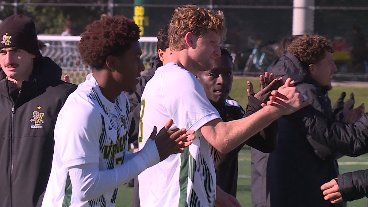 No. 16 Vermont men's soccer completes comeback effort in 3-2 win against New Hampshire