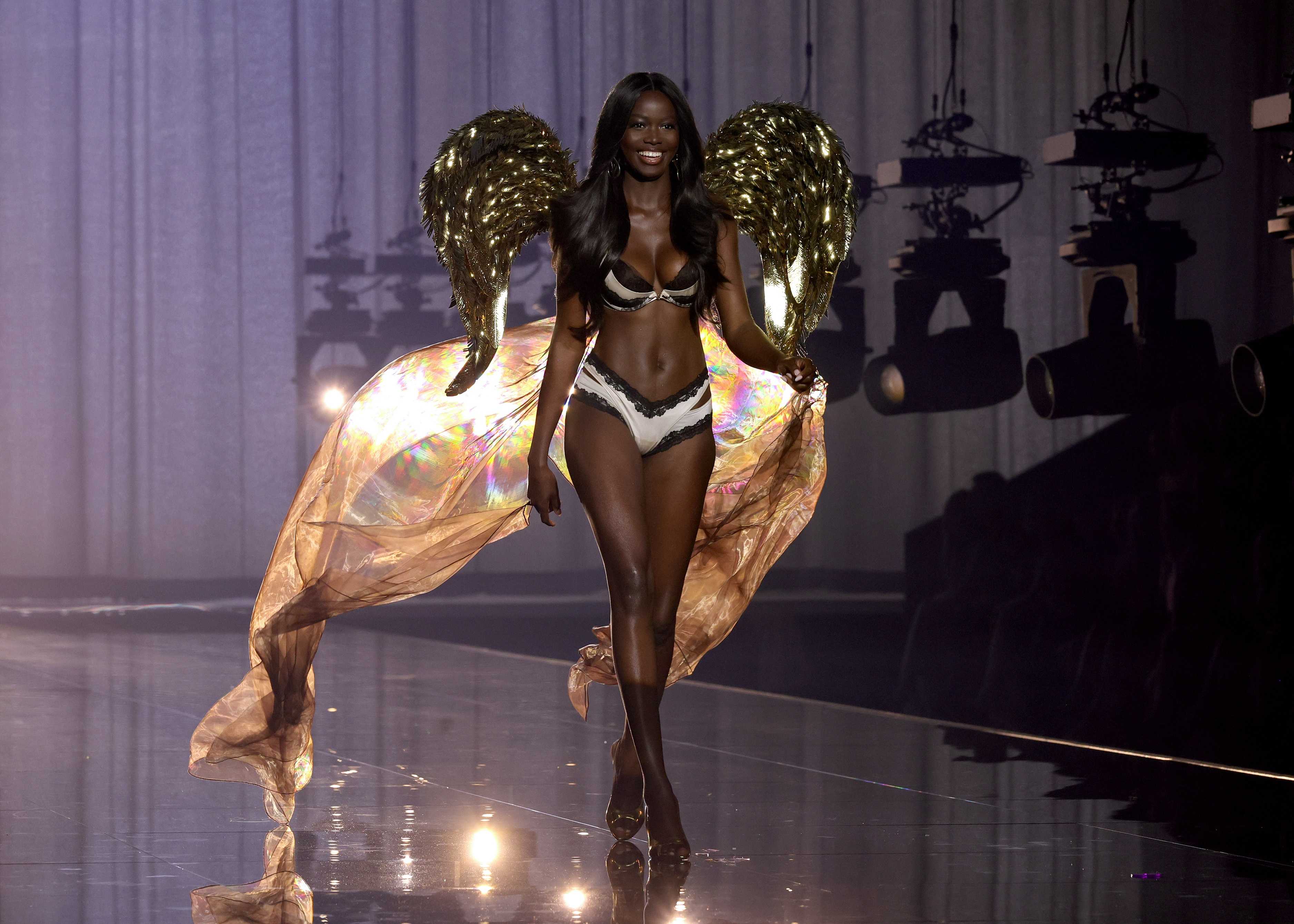 Maine Model Wins Victoria's Secret Angels Among Us Contest