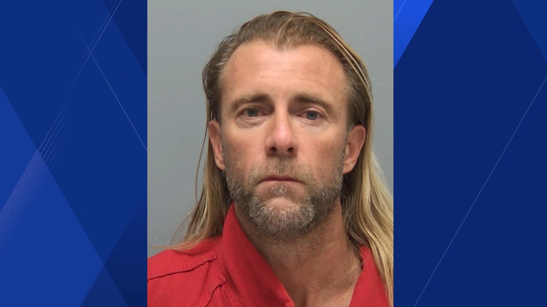 Man accused of probation violation after arrest for stealing car in downtown Fort Myers