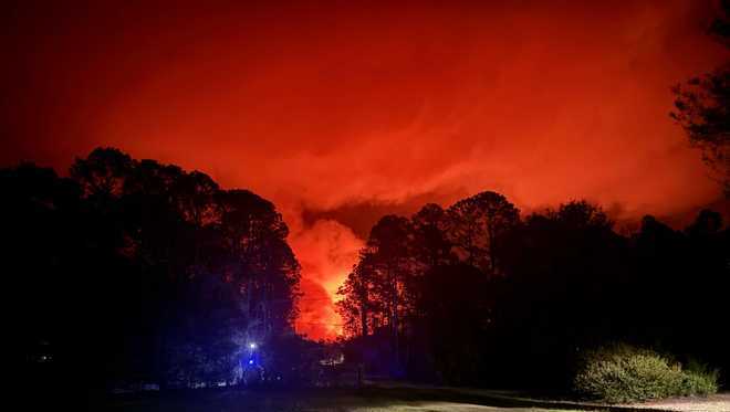Smoke from Georgia wildfires reaches South Carolina