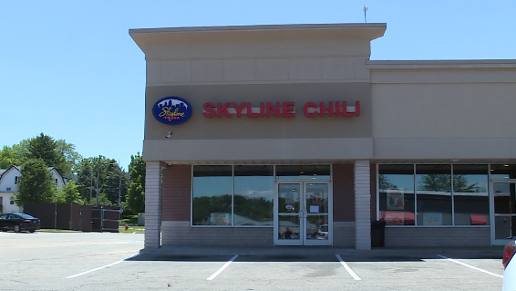 Police: 1 dead after stabbing at Skyline Chili restaurant in Norwood