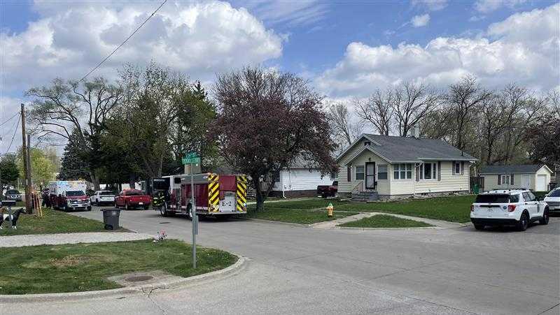 Des Moines police on scene of stabbing on city's east side