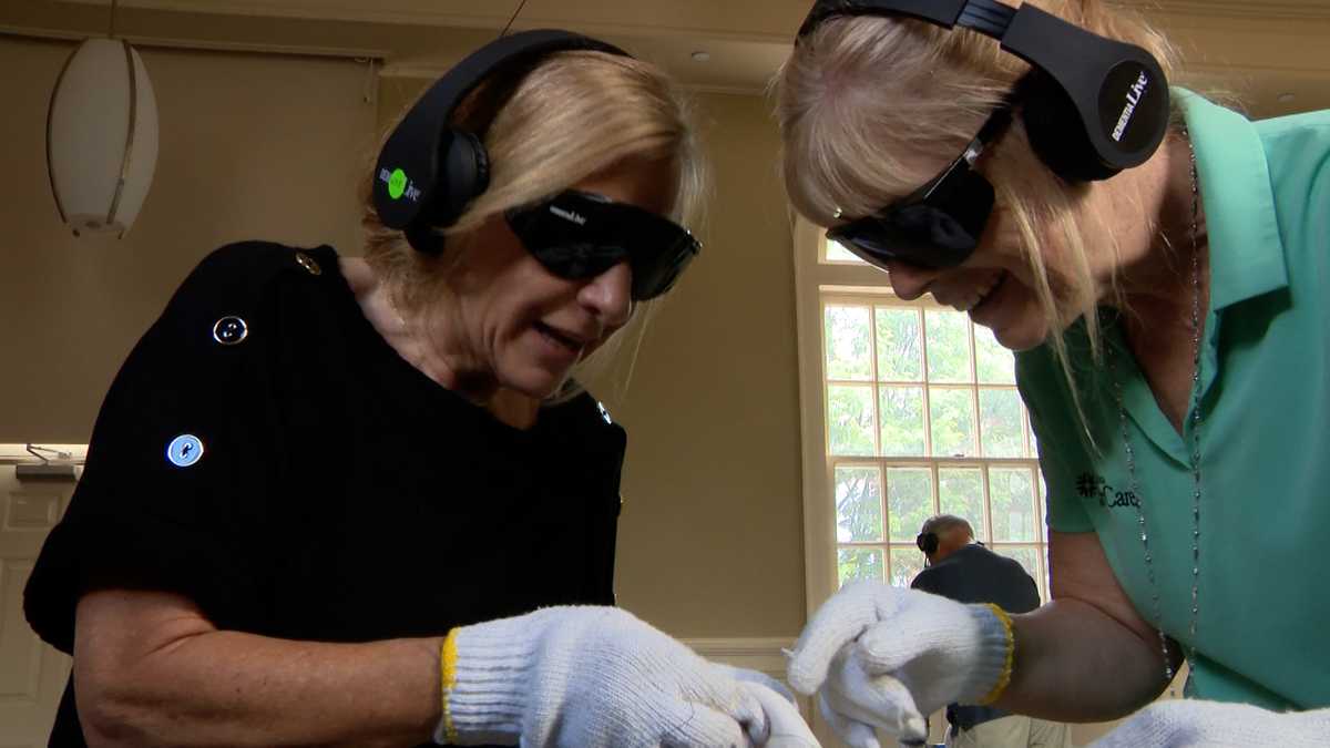 Dementia simulation helps families, caregivers experience challenges faced by loved ones