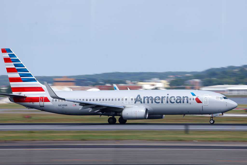 American Airlines flight aborts takeoff in Miami