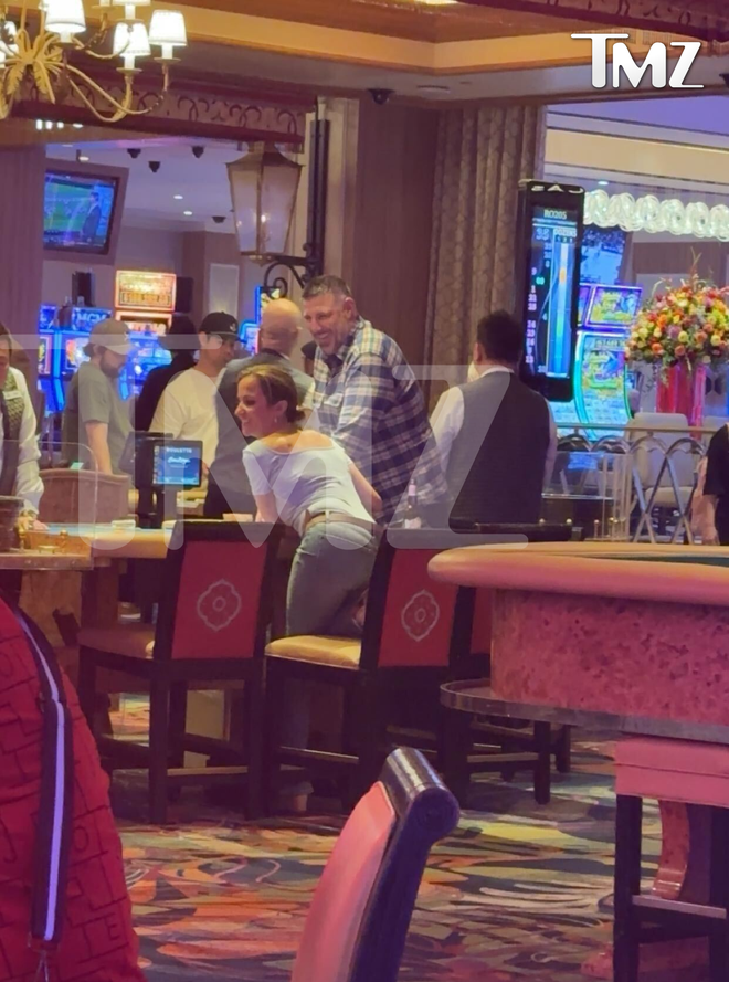 Dianna Russini and Mike Vrabel vrabel and russini mississippi casino