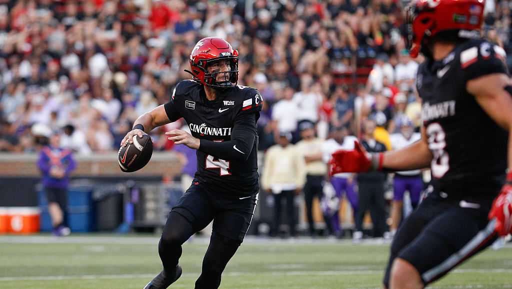 Gi’Bran Payne and JC French IV power Cincinnati to big win over Western Carolina