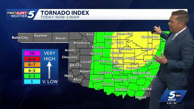 Tornadoes spin up with Oklahoma severe storms