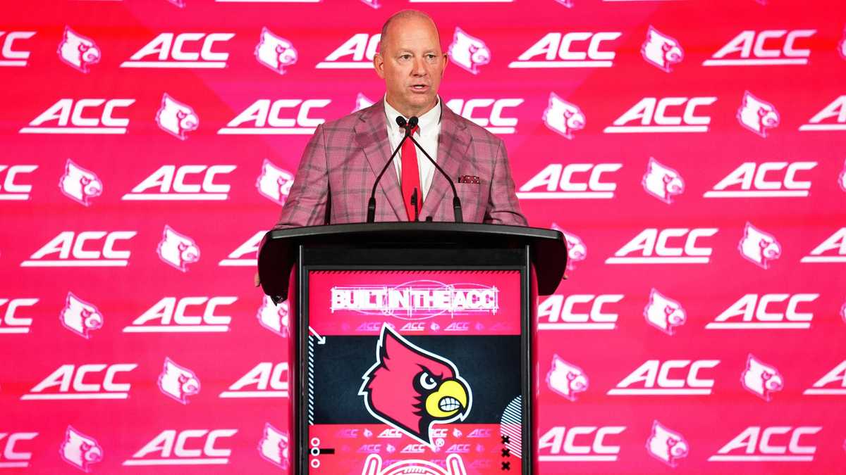 'He's fast': Brohm excited to have dual-threat QB under center this season