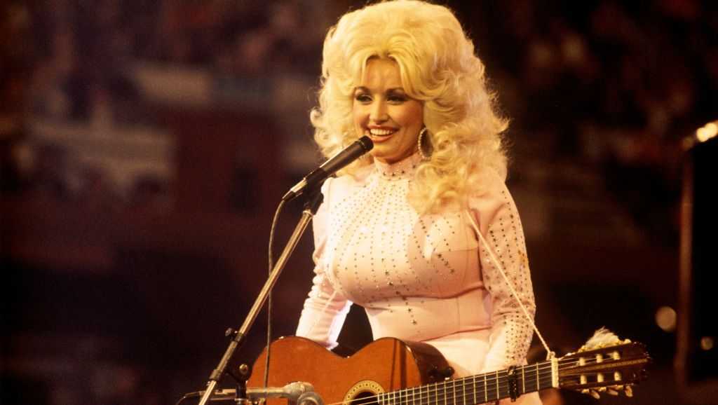 MerleFest pays tribute to Dolly Parton