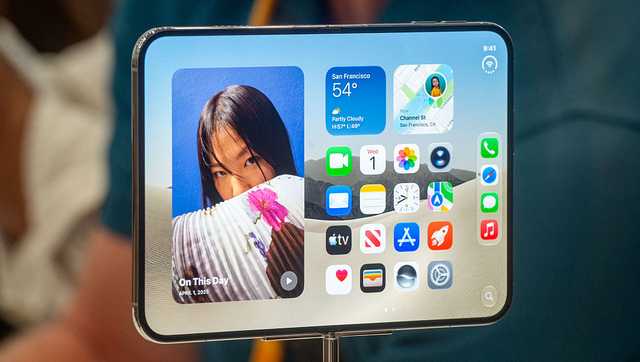 iPhone Duo Launch Drives $1.2B+ Foldable Accessories Market | Seller Opportunity