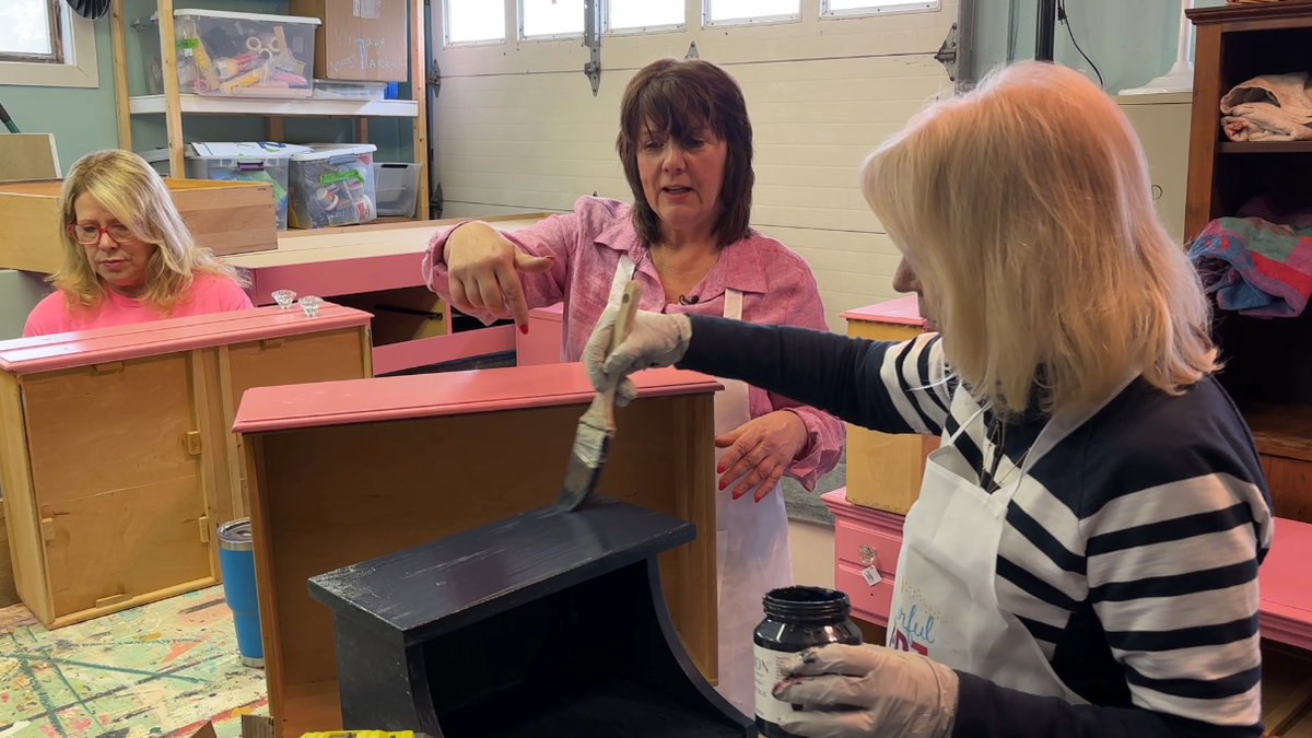 5 for Good: Cape Cod volunteers transform bedrooms for kids in need