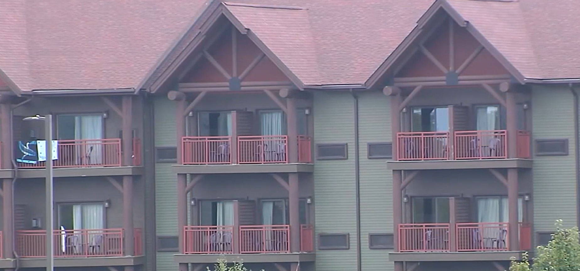 Great Wolf Lodge homicide in Pennsylvania: Woman kills husband and 3-year-old son, police say