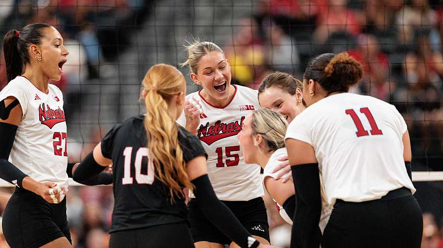 Huskers dominate Bluejay volleyball in front of sold-out crowd at Pinnacle Bank Arena