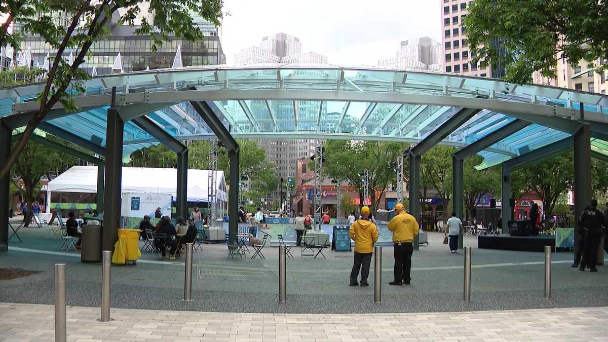 Market Square businesses see 'a big difference' with new chaperone policy