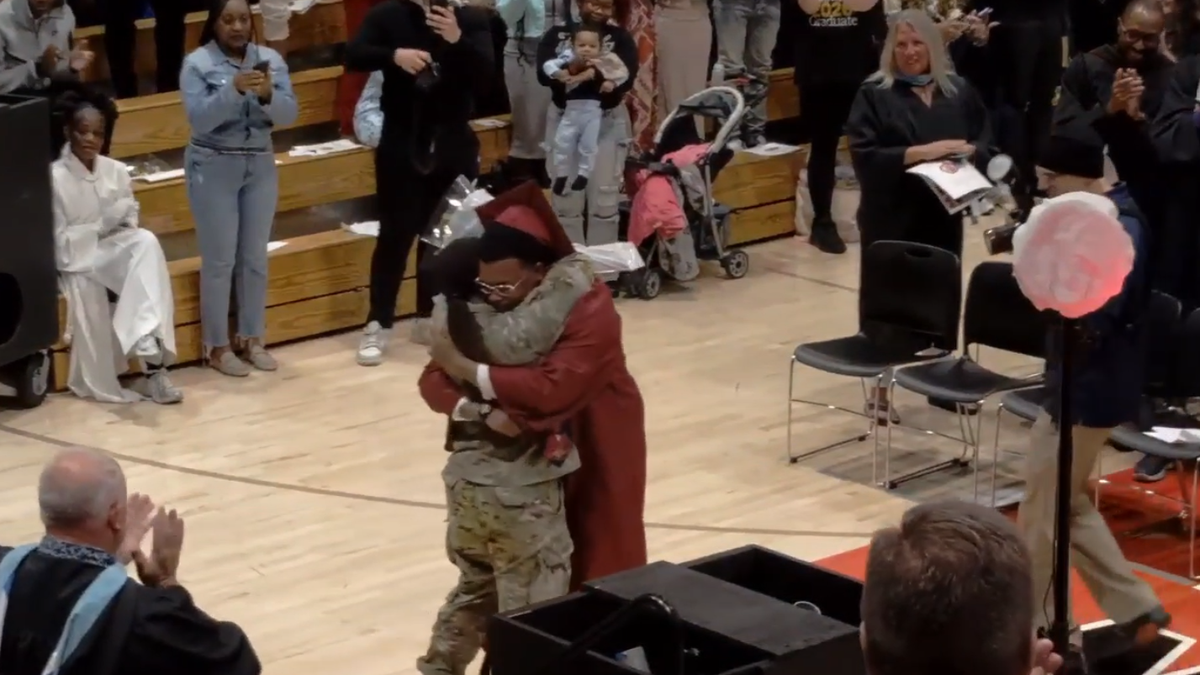 Deployed sister surprises Milwaukee Lutheran student at graduation