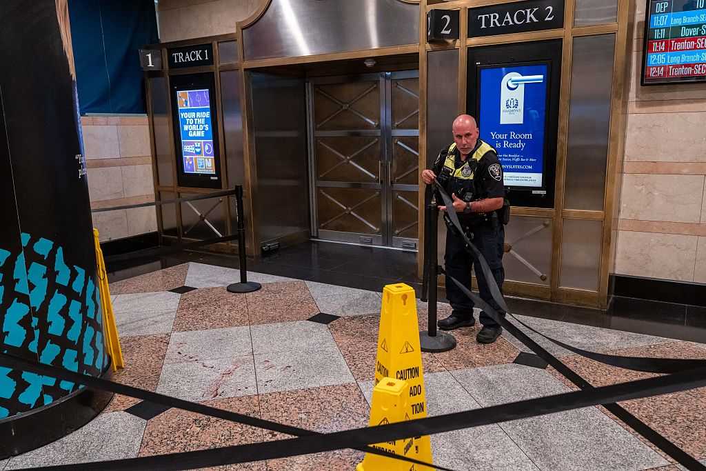 Six people hurt in stabbings at New York's Penn Station; suspect in custody
