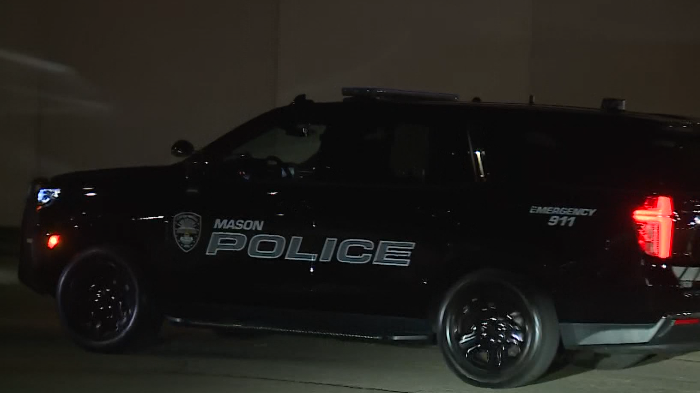 Police respond to report of fight outside popular sports complex in Mason